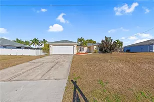 1729 SW 32nd St, Cape Coral, FL 33914 - Photo 2