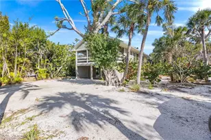 6092 Sanibel Captiva Rd, Sanibel, FL 33957 - Photo 32