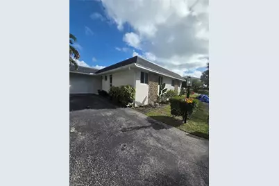 280 Lanchester Ct #38, Naples, FL 34112 - Photo 2