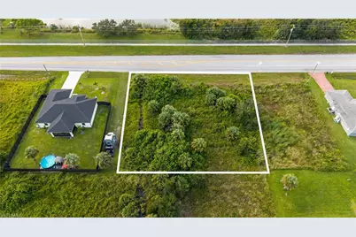 819 Milwaukee Blvd, Lehigh Acres, FL 33974 - Photo 6