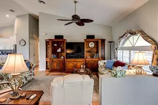 3428 SW 5th Ave, Cape Coral, FL 33914 - Photo 4