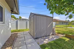 170 SE 19th St, Cape Coral, FL 33990 - Photo 44