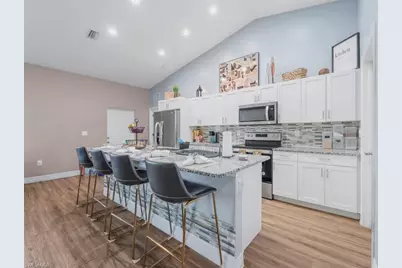 1105 N Capri Ct, Labelle, FL 33935 - Photo 6