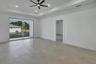 918 Eisenhower Blvd, Lehigh Acres, FL 33974 - Photo 12