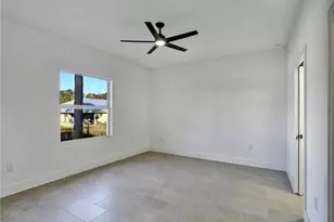 918 Eisenhower Blvd, Lehigh Acres, FL 33974 - Photo 16