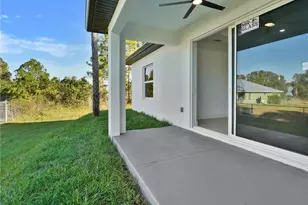 918 Eisenhower Blvd, Lehigh Acres, FL 33974 - Photo 26