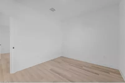 8044 Buttercup Cir, Labelle, FL 33935 - Photo 20