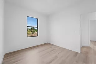 8044 Buttercup Cir, Labelle, FL 33935 - Photo 24