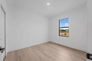 8044 Buttercup Cir, Labelle, FL 33935 - Photo 22