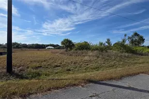 346 Neighborly Rd, Labelle, FL 33935 - Photo 1
