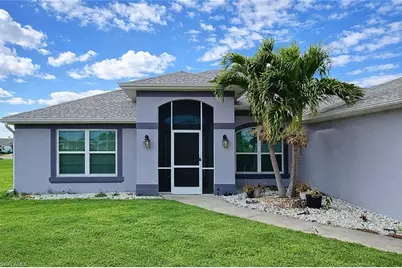 1426 NE 5th Pl, Cape Coral, FL 33909 - Photo 2