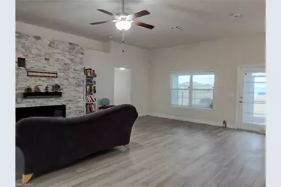 1426 NE 5th Pl, Cape Coral, FL 33909 - Photo 10
