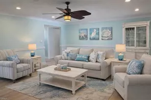 3704 SE 16th Pl, Cape Coral, FL 33904 - Photo 4