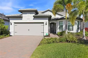 19648 Aqua View Ln, Fort Myers, FL 33913 - Photo 2