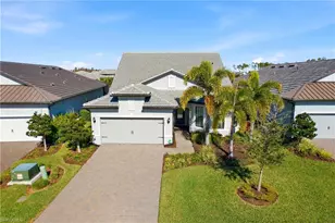 19648 Aqua View Ln, Fort Myers, FL 33913 - Photo 1