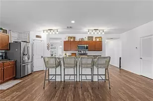 1010 SW 6th Ave, Cape Coral, FL 33991 - Photo 10