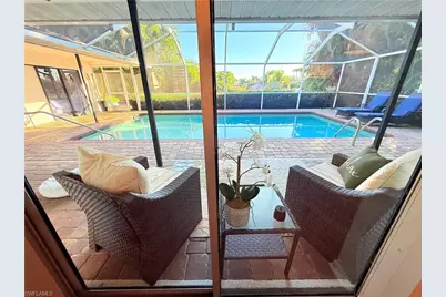 4047 Country Club Blvd, Cape Coral, FL 33904 - Photo 26