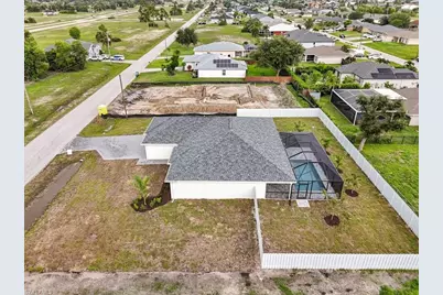 634 NW 15th Ter, Cape Coral, FL 33993 - Photo 36