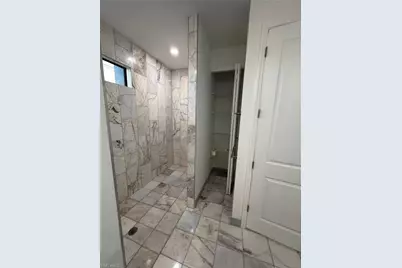 509 NE 5th Ter, Cape Coral, FL 33909 - Photo 22