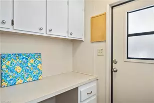 9814 Creekwood Ln, Fort Myers, FL 33905 - Photo 14