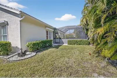 12721 Dresden Ct, Fort Myers, FL 33912 - Photo 34