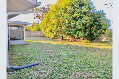 901 Juno Dr, Lehigh Acres, FL 33936 - Photo 32