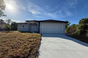 1014 Lakeside Dr, Lehigh Acres, FL 33974 - Photo 2