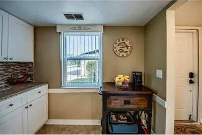 1118 SW 48th Ter #104, Cape Coral, FL 33914 - Photo 10