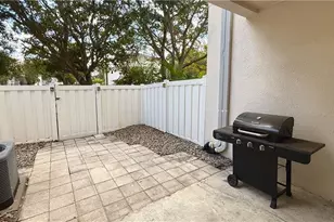 3620 Pine Oak Cir, Fort Myers, FL 33916 - Photo 8