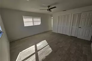 326 Palmetto Dr, Cape Coral, FL 33904 - Photo 6