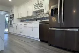 1206 SE 23rd Pl, Cape Coral, FL 33990 - Photo 10