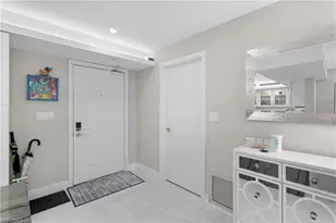 17 Bluebill Ave, Naples, FL 34108 - Photo 22