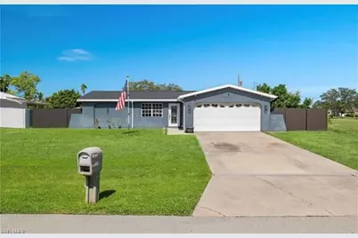 1206 SE 23rd Pl, Cape Coral, FL 33990 - Photo 1