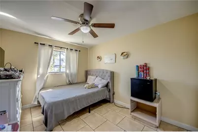 1142 SE 19th Ter, Cape Coral, FL 33990 - Photo 14