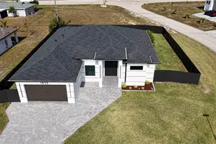 1833 NE 23rd Terrace, Cape Coral, FL 33909 - Photo 4