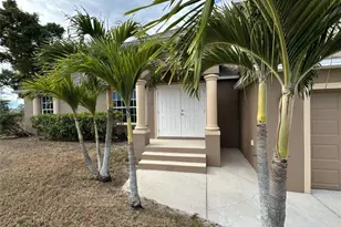 3600 NE 17th Pl, Cape Coral, FL 33909 - Photo 2