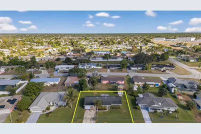 219 Richmond Ave S, Lehigh Acres, FL 33936 - Photo 32