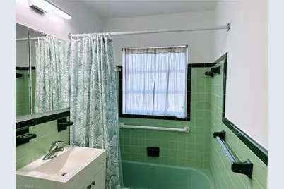 4360 Deleon St, Fort Myers, FL 33901 - Photo 14