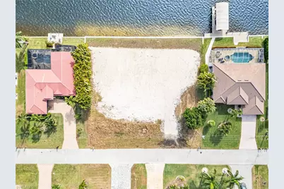 1128 SW 43rd St, Cape Coral, FL 33914 - Photo 6