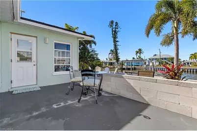 2562 Bayshore Dr, Matlacha, FL 33993 - Photo 22