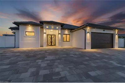 1017 NE 15th Pl, Cape Coral, FL 33909 - Photo 2
