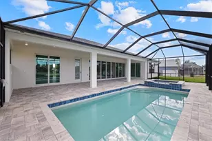 433 SW 21st St, Cape Coral, FL 33991 - Photo 32