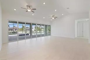 433 SW 21st St, Cape Coral, FL 33991 - Photo 22