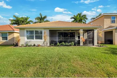 12831 Seaside Key Ct, North Fort Myers, FL 33903 - Photo 24