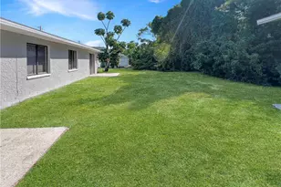 17582 Cypress Point Rd, Fort Myers, FL 33967 - Photo 22