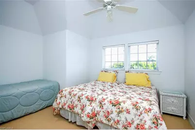 580 Sea Oats Dr, Sanibel, FL 33957 - Photo 28