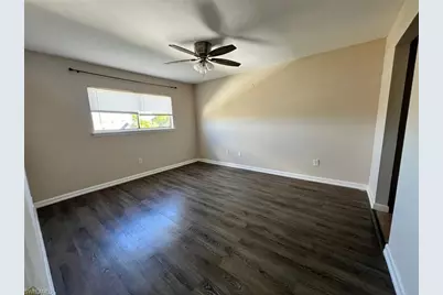 3911 Country Club Blvd #201, Cape Coral, FL 33904 - Photo 8
