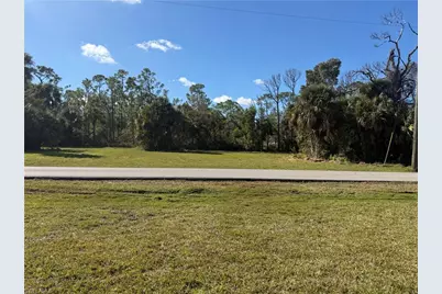 24501 Yacht Club Blvd, Punta Gorda, FL 33955 - Photo 6