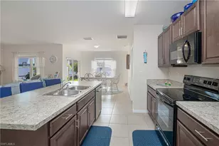 1018 NW 19th St, Cape Coral, FL 33993 - Photo 14