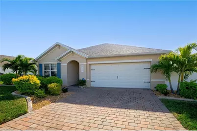 1018 NW 19th St, Cape Coral, FL 33993 - Photo 2